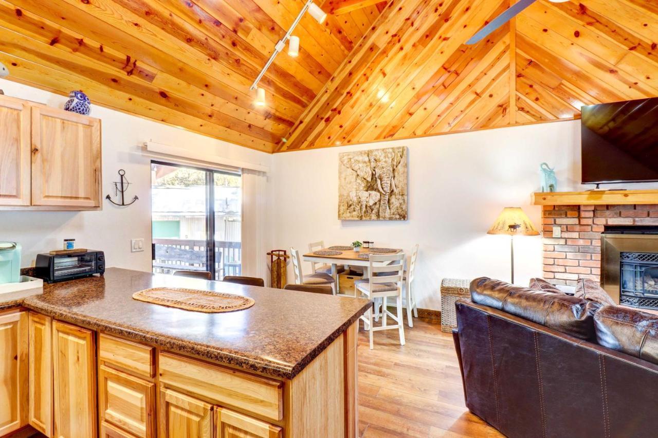 Lakeside Cabin Rental With Hot Tub - Close To Hiking Pinetop-Lakeside Buitenkant foto