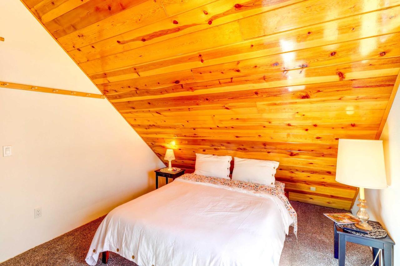 Lakeside Cabin Rental With Hot Tub - Close To Hiking Pinetop-Lakeside Buitenkant foto