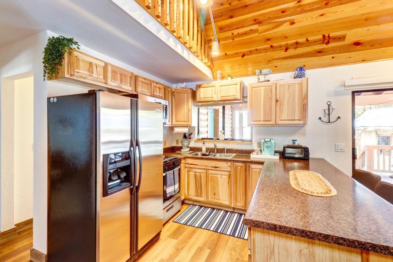 Lakeside Cabin Rental With Hot Tub - Close To Hiking Pinetop-Lakeside Buitenkant foto